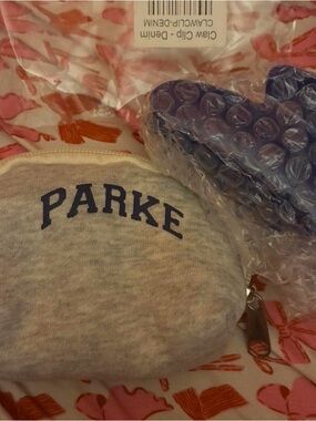 PARKE Denim Claw Clip with bag